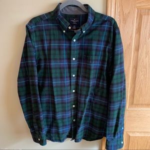 American Eagle Plaid Button Down Shirt